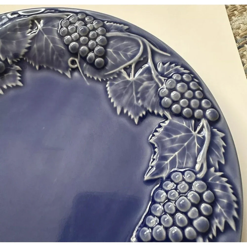 Set Of 2 Bordallo Pinheiro Cobalt Blue Grapes, Vine, Leaves 9.4” Luncheon Plates